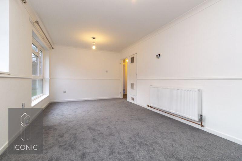Apartment in Norwich - View 3