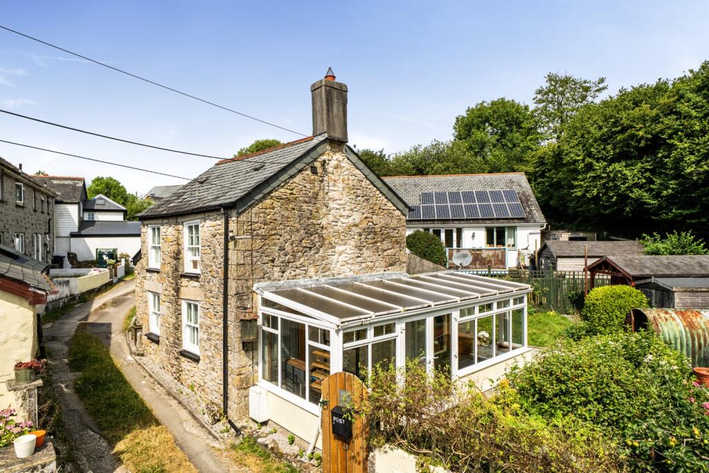 Main image of property: Higher Tremar, Liskeard, Cornwall, PL14