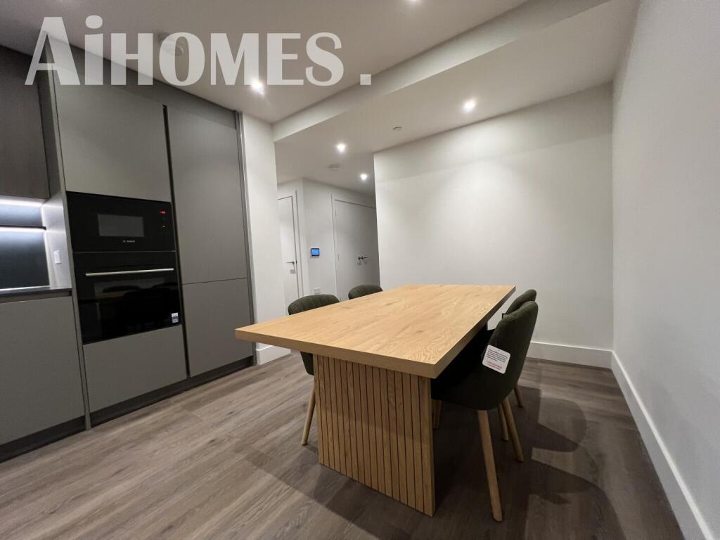 Modern 2B2B Apartment | Bow View Apartments | London E3|C111325 photo 5