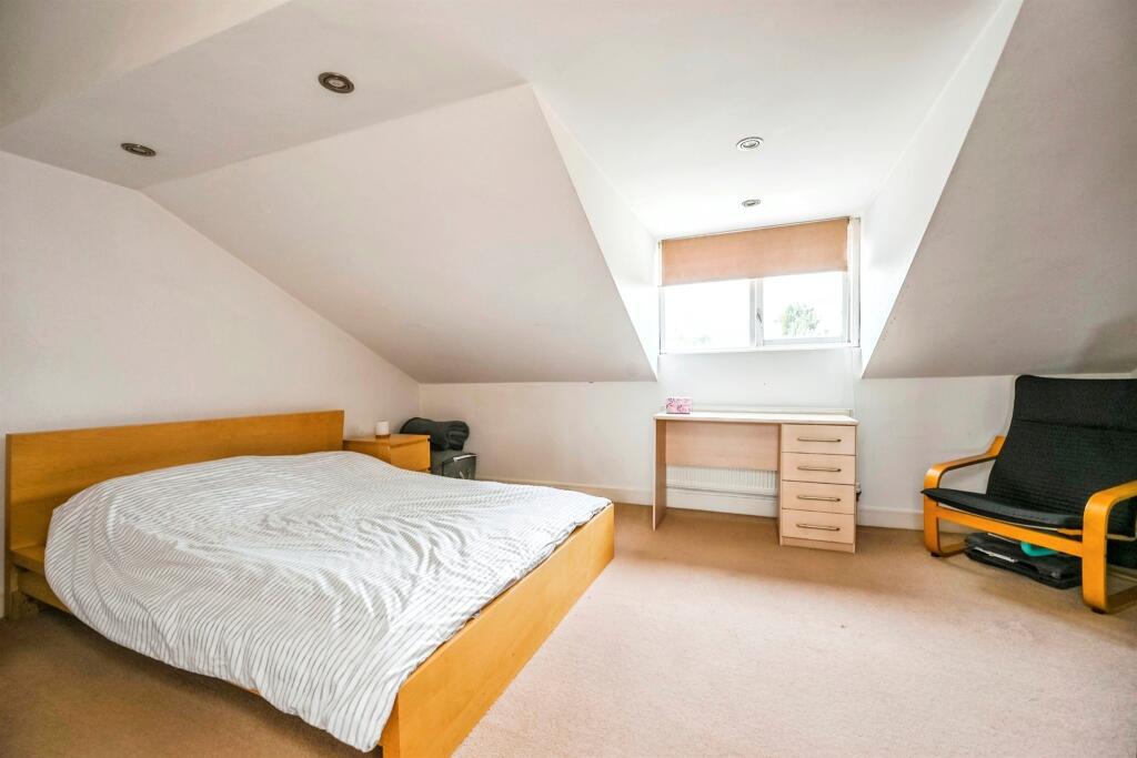 Chestnut Grove, Wavertree, Liverpool photo 3
