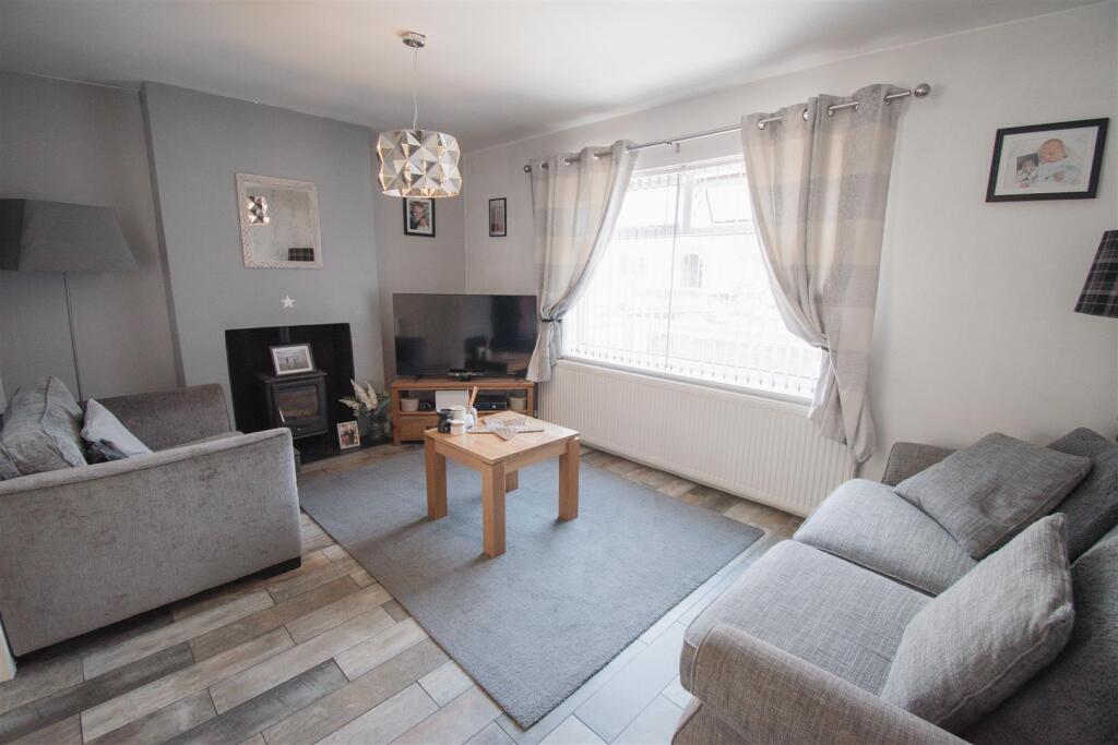House in Ripley, Butterley - View 5