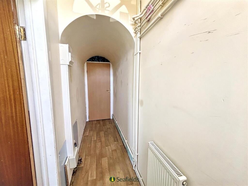 Apartment in Portsmouth - View 5