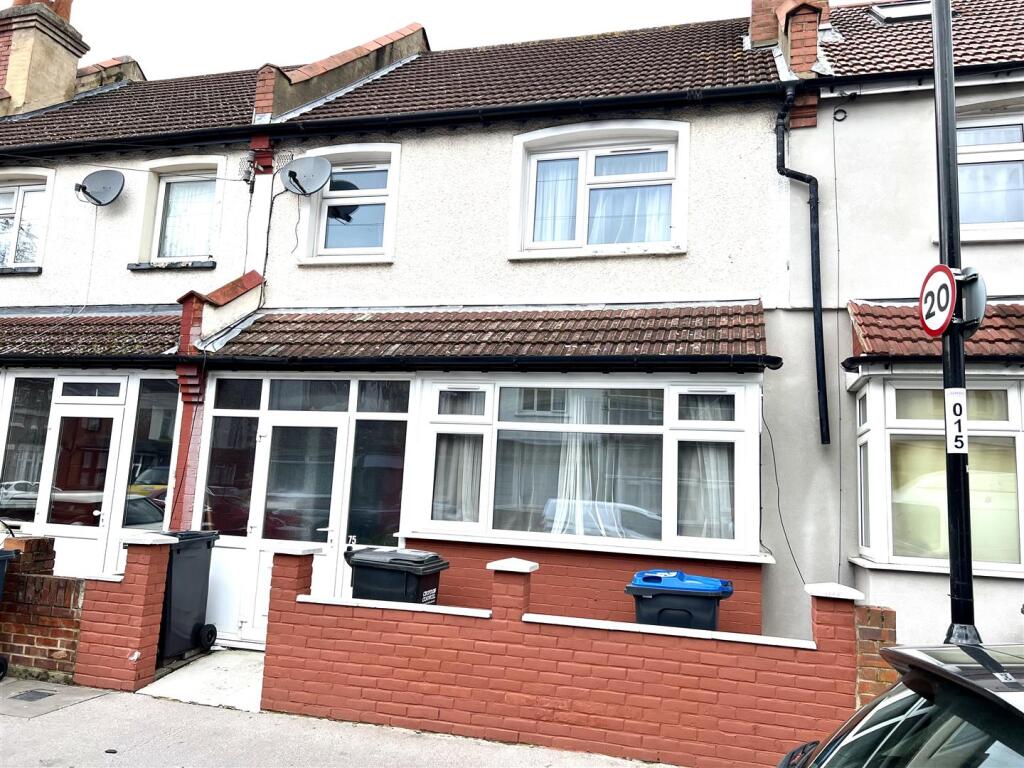 Main image of property: Penshurst Road, Thornton Heath