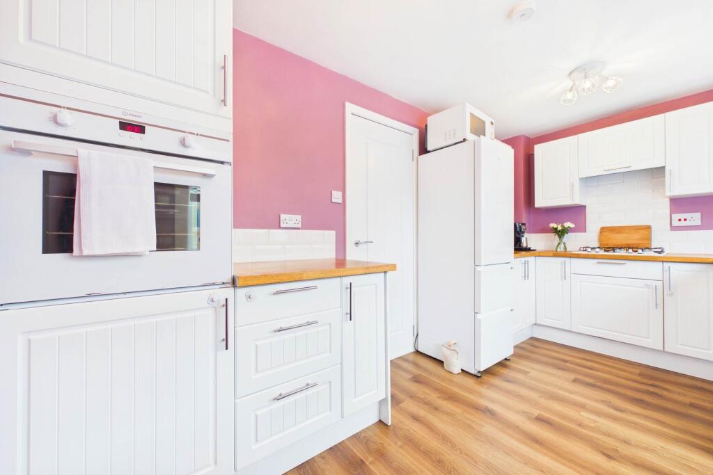 Ballater Crescent, Coltness, Wishaw - More