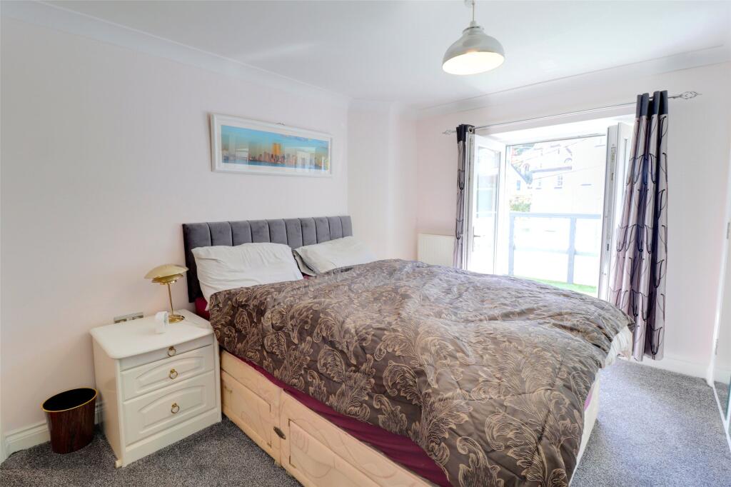 House in North Devon, Hele, Ilfracombe - More
