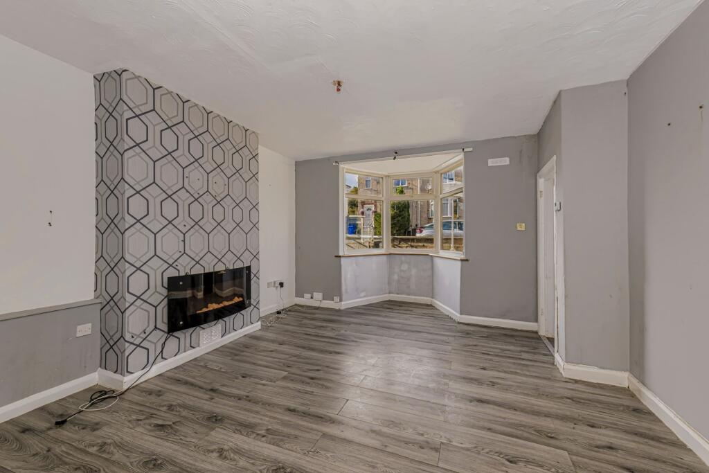 House in Stoke-on-Trent, Weston Coyney - View 3