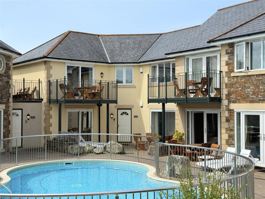 Apartment in Truro