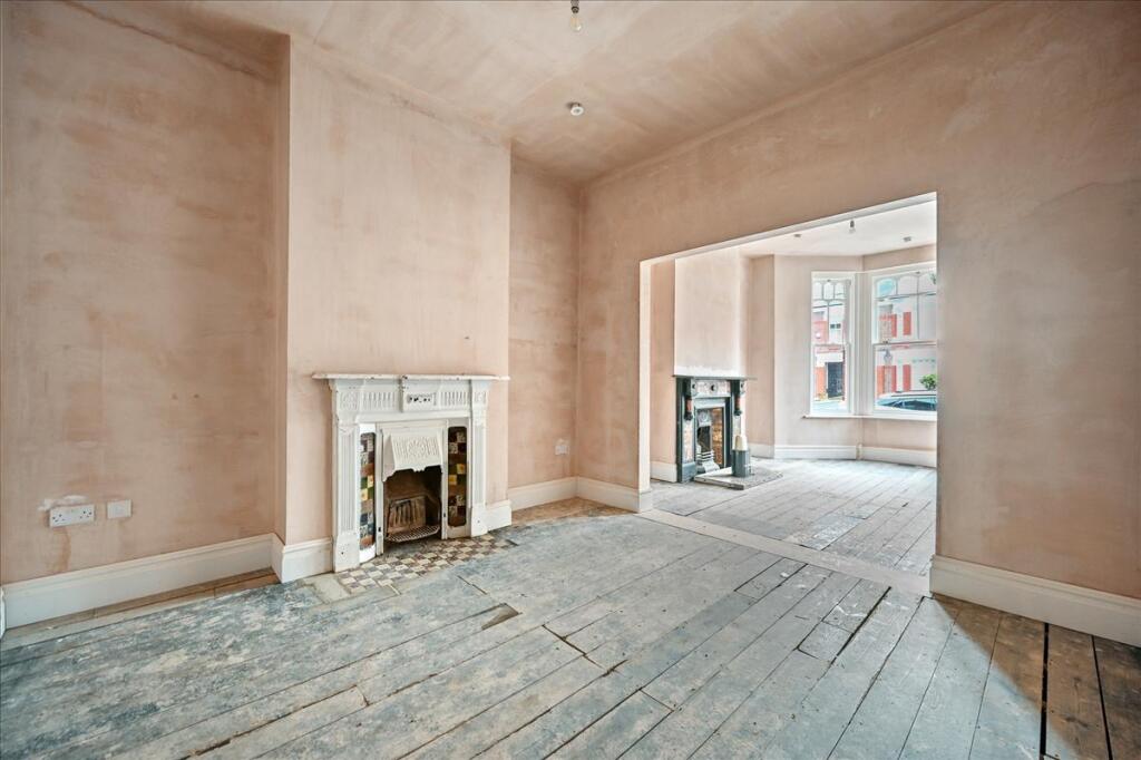 Crediton Road, London, NW10 photo 4