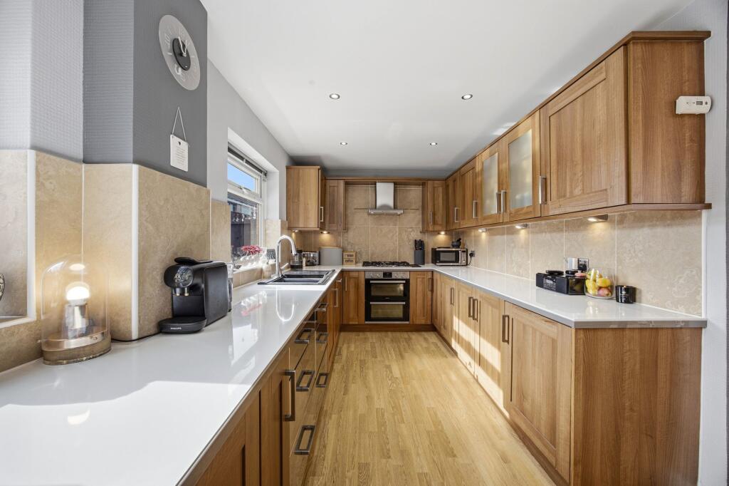 Additional image 4 of Goodshaw Avenue North, Loveclough, BB4