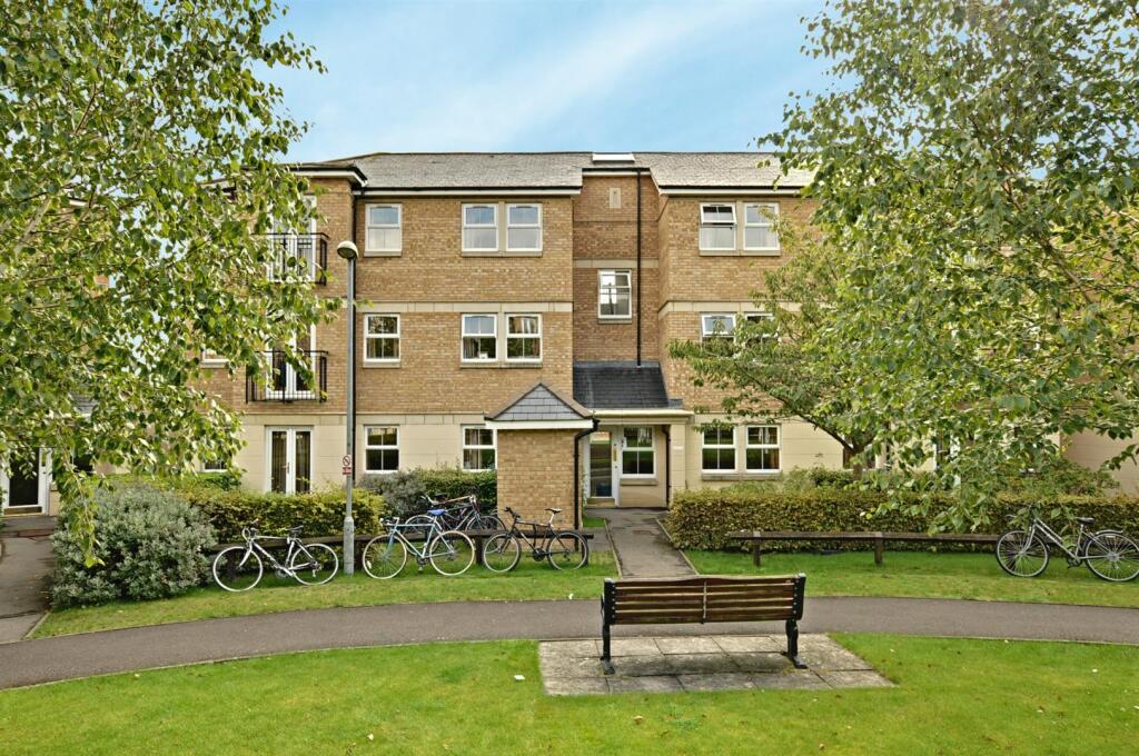 Main image of property: Venneit Close, Roger Dudman Way, Oxford