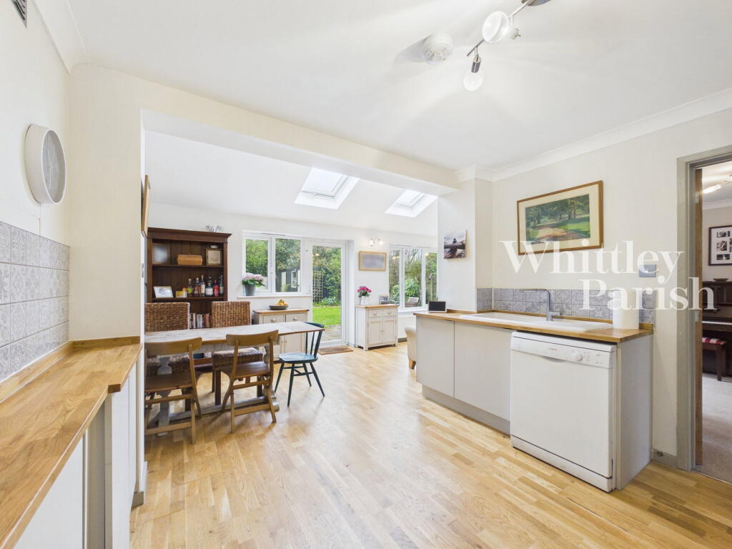 Main image of property: Chapel Street, Hingham, Norwich, NR9 4JH