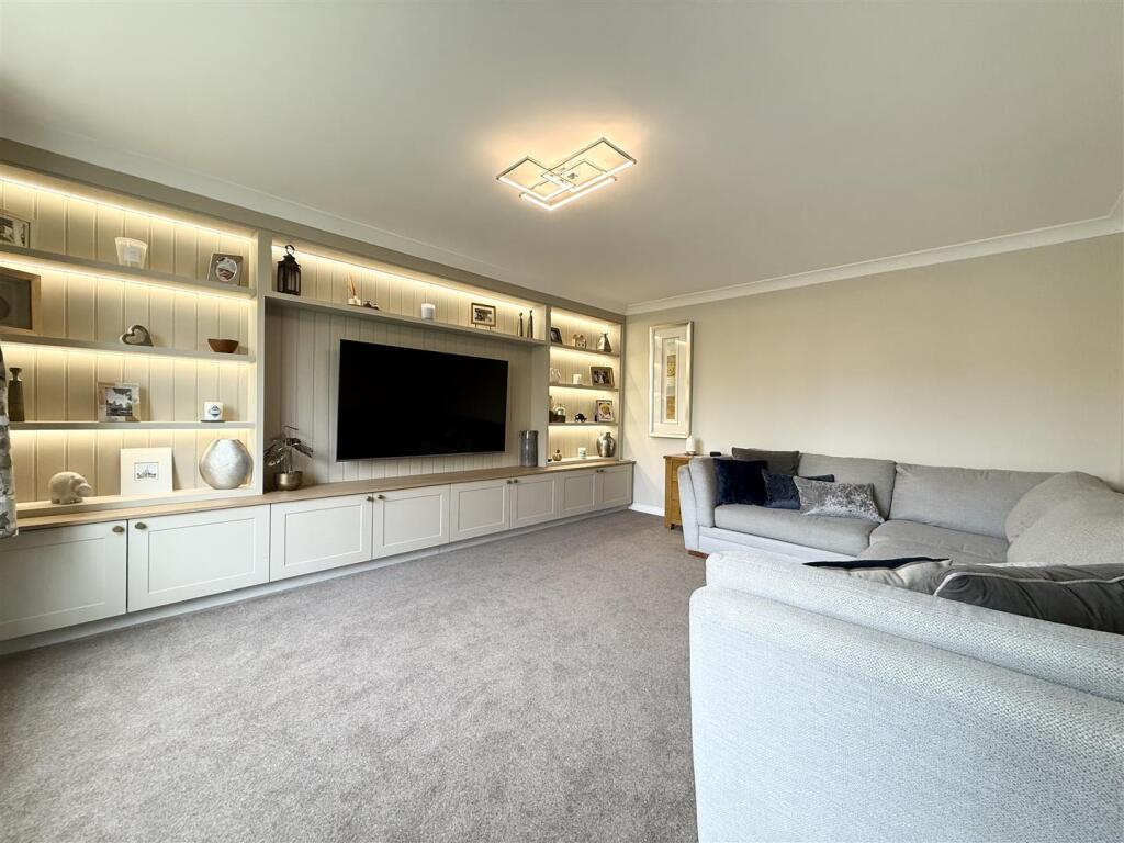 House in Sheffield - View 5