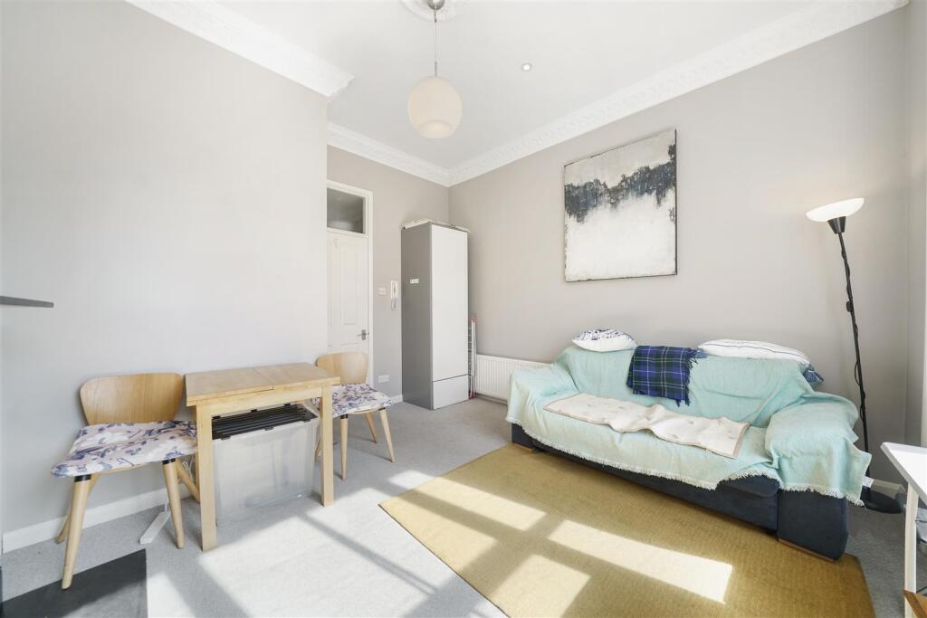 Main image of property: Ground Floor, 4 Bassein Park Road