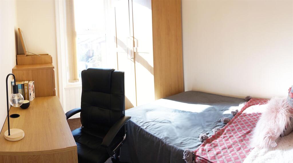 3 bedroom penthouse for rent