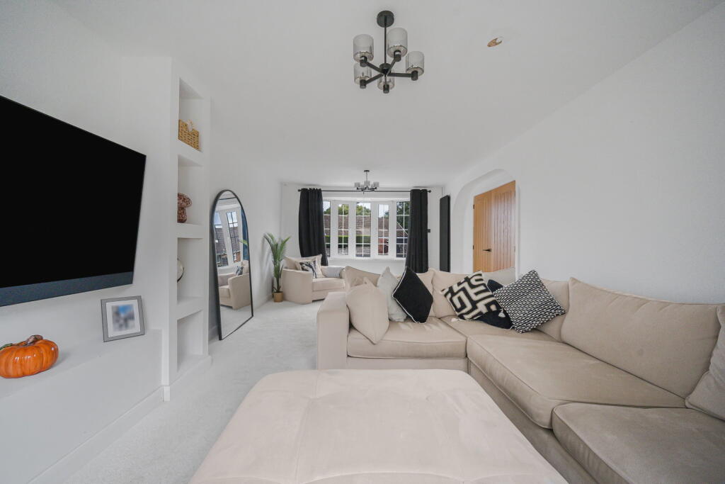 House in Swansea, Morriston - View 3