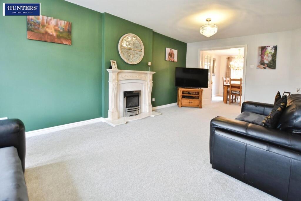 Willow Drive, Messingham, Scunthorpe photo 2