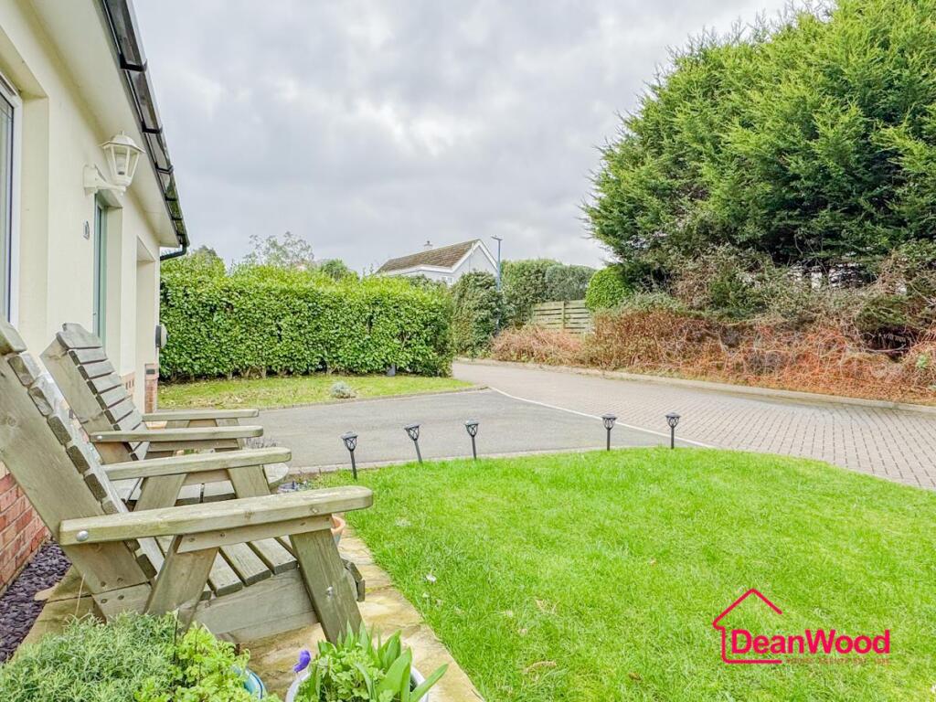 19 Royal Park, Ramsey, Isle Of Man photo 3