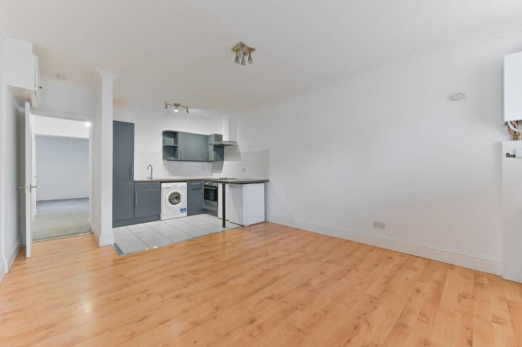 Main image of property: Croham Road, South Croydon, CR2