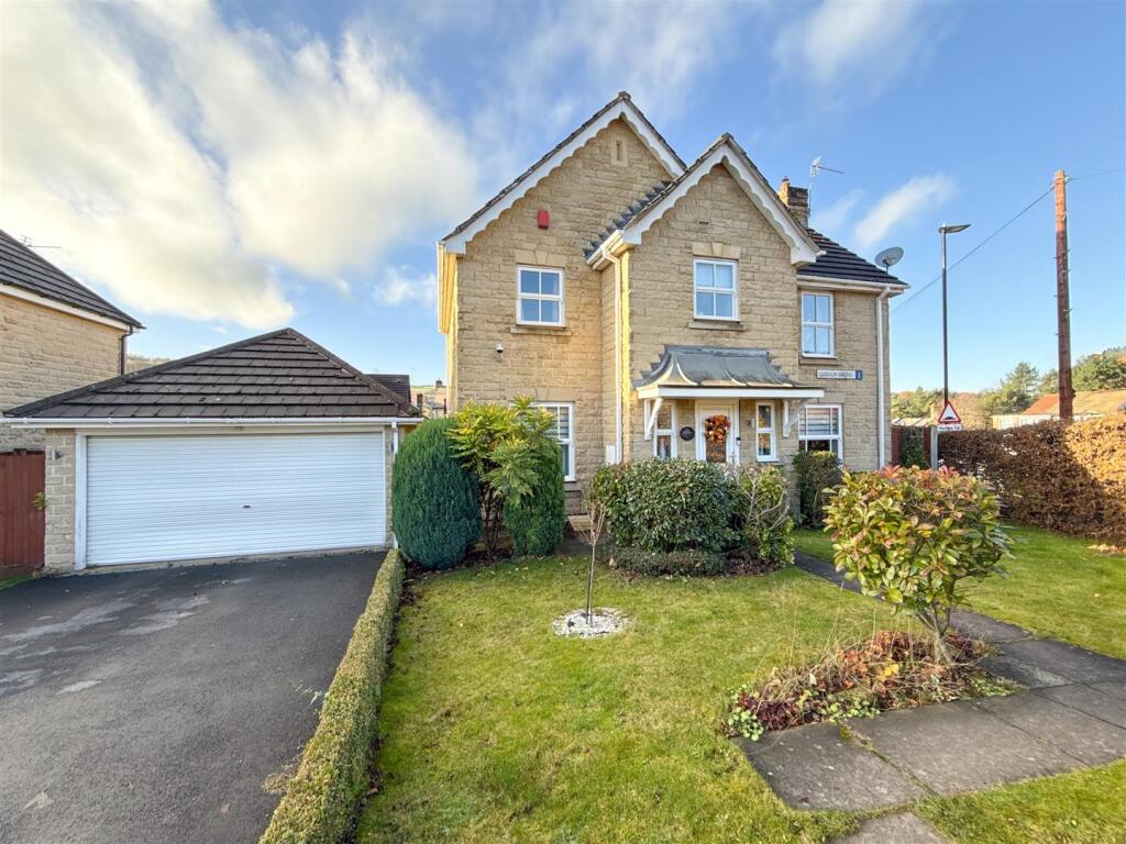 Main image of property: Clough Grove, Oughtibridge, S35