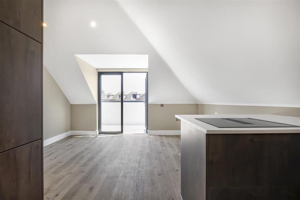 Abbotswood Road, SW16 photo 2