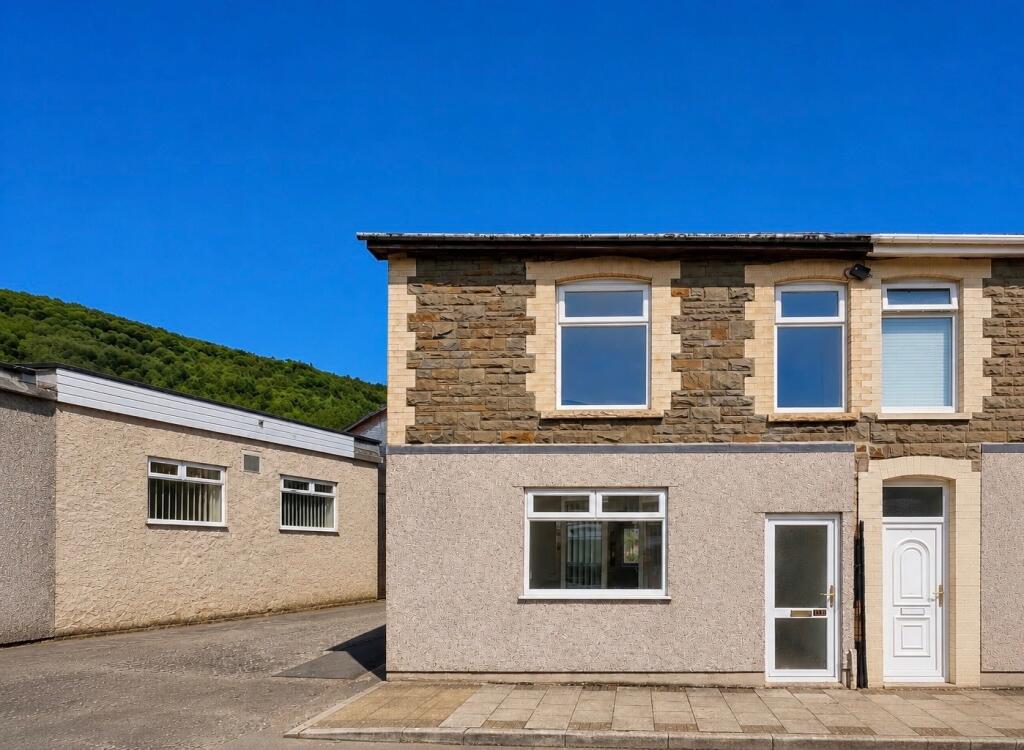 65 Islwyn Street, Cwmfelinfach, Ynysddu, Caerphilly, NP11 7HY photo 2
