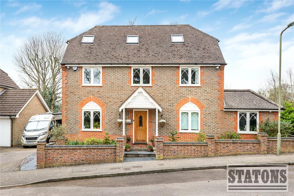 Main image of property: Verwood Drive, Barnet, EN4