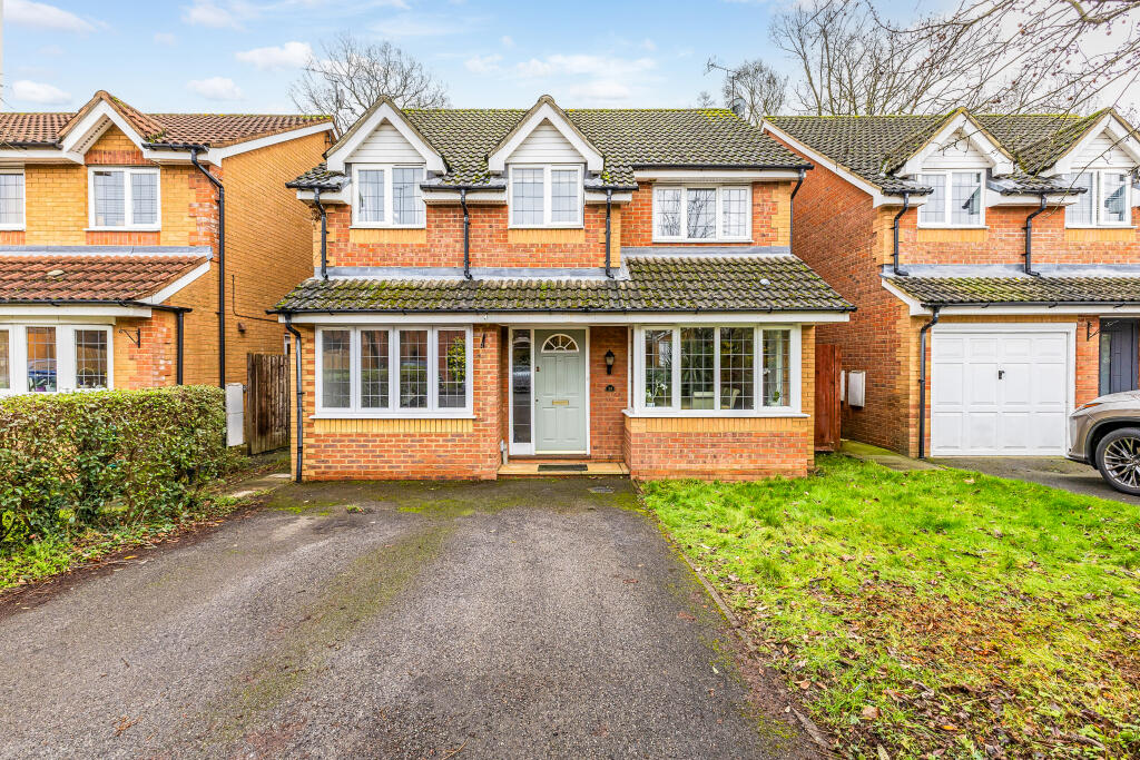 Main image of property: Wynches Farm Drive, St. Albans, AL4