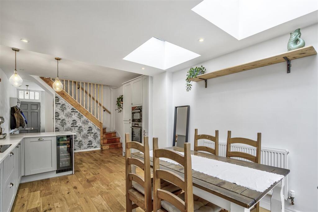 Derinton Road, SW17 - View 5