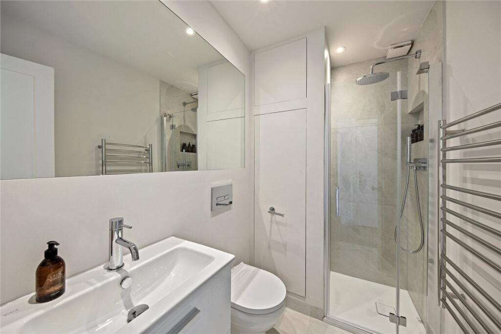 Apartment in Windsor, Clewer Within, Clewer New Town - More