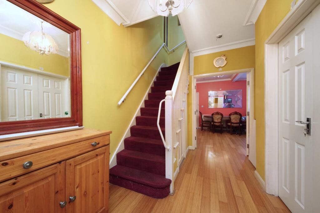 House in London - More