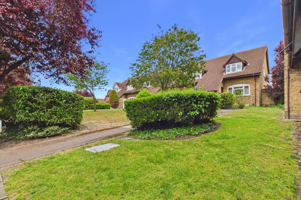 Apartment in Dartford - More