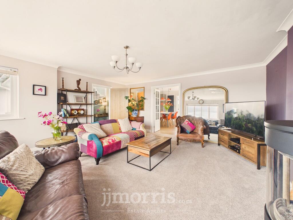 House in Newgale, Brawdy - View 4