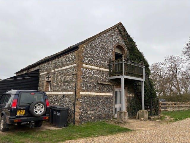 flint barn.5.jpg