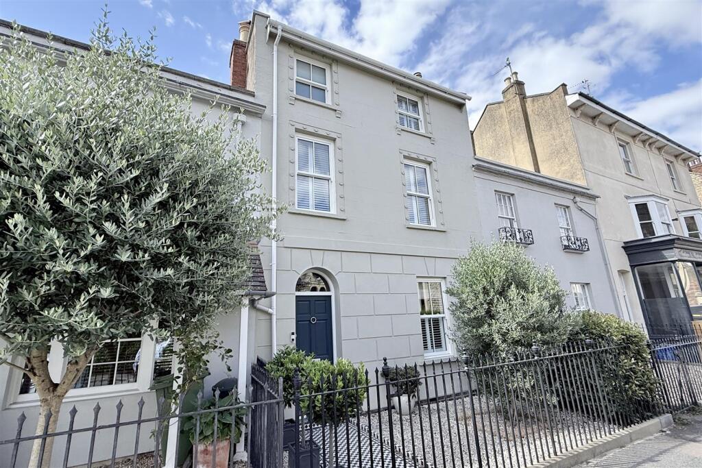 Main image of property: Great Norwood Street, Cheltenham