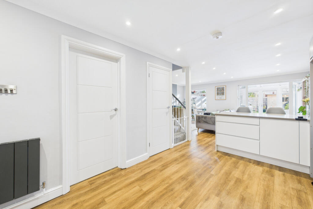 Vicarage Close, Hemel Hempstead, HP1 photo 3