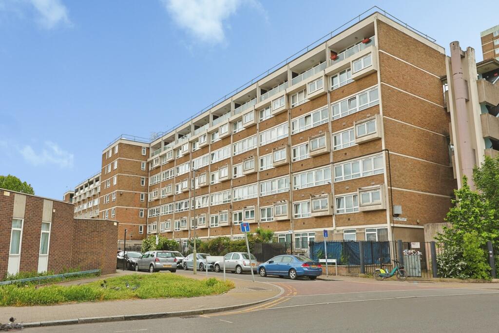 Main image of property: Yelverton Road, London, SW11
