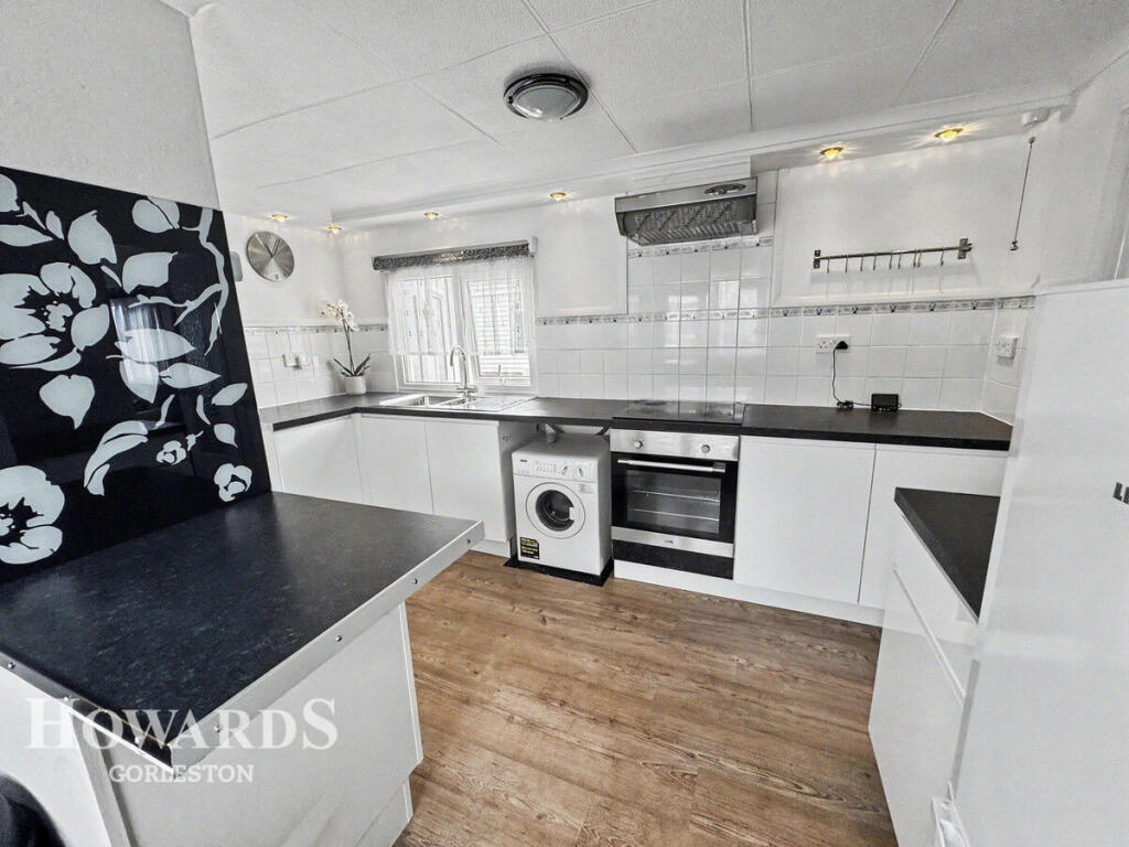 House in Norwich - View 5