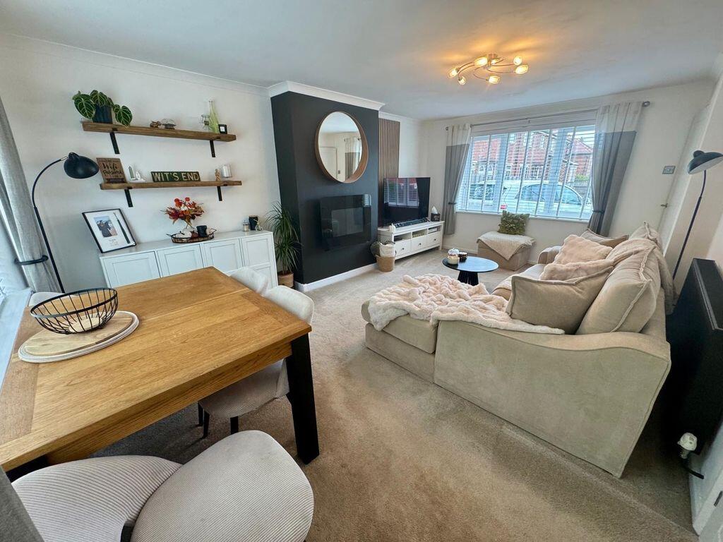 Rosemount Avenue, Elland photo 4