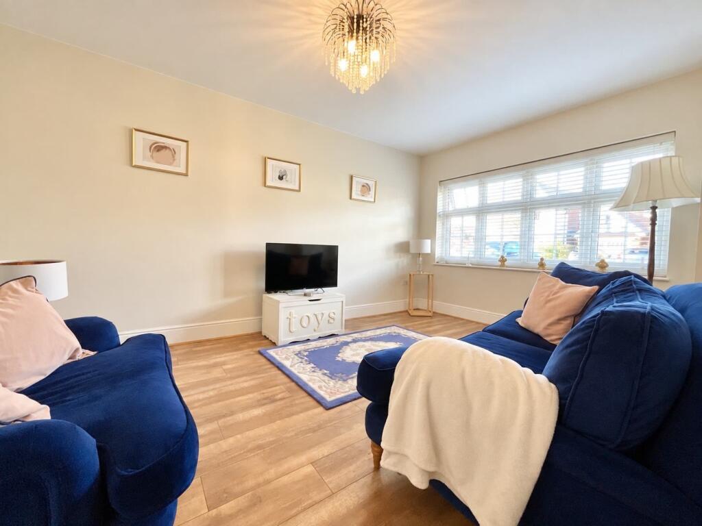 House in West Lancashire, North Meols - View 5
