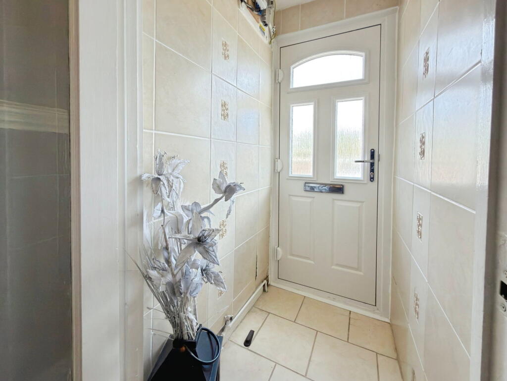 House in Swansea, St. Thomas - View 2