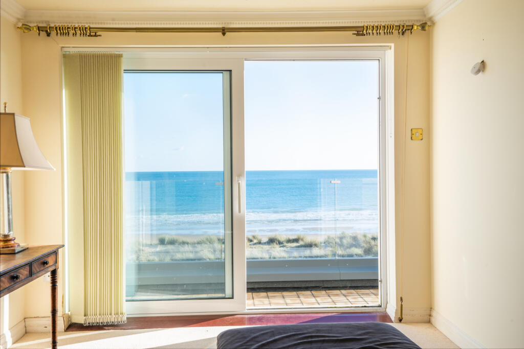 Apartment in Bournemouth - View 4