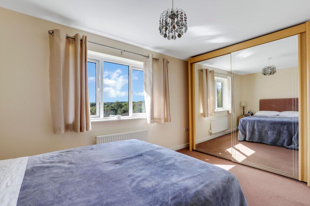 House in Nottingham, Highbury Vale - More