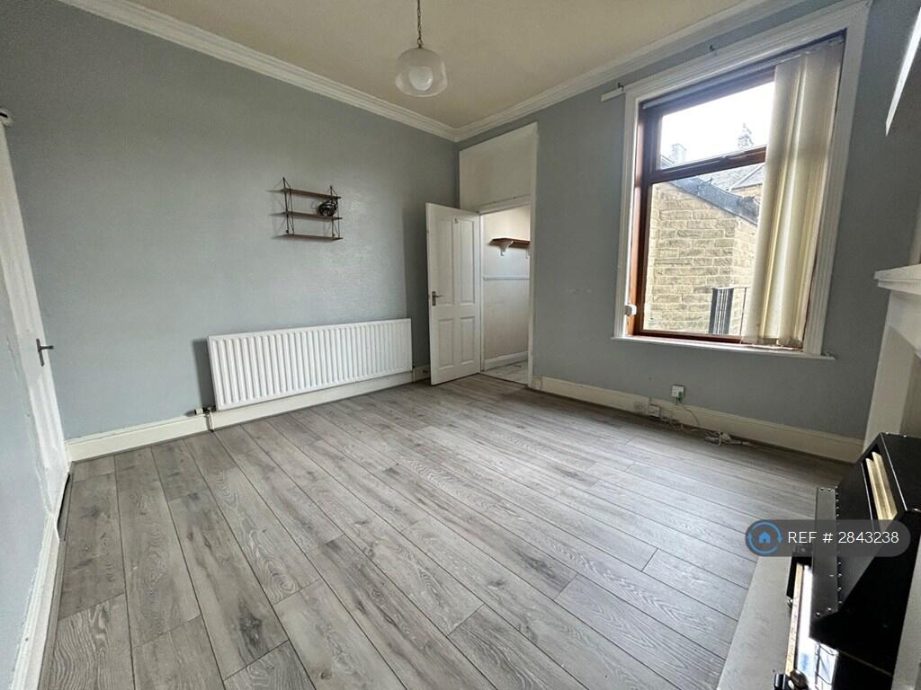 Additional image 5 of Norwood Avenue, Bradford, BD18