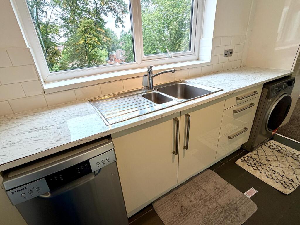 Apartment in Manchester - View 2