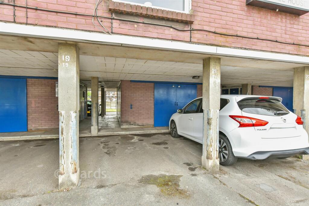 Marlborough Road, Gillingham, Kent - View 4