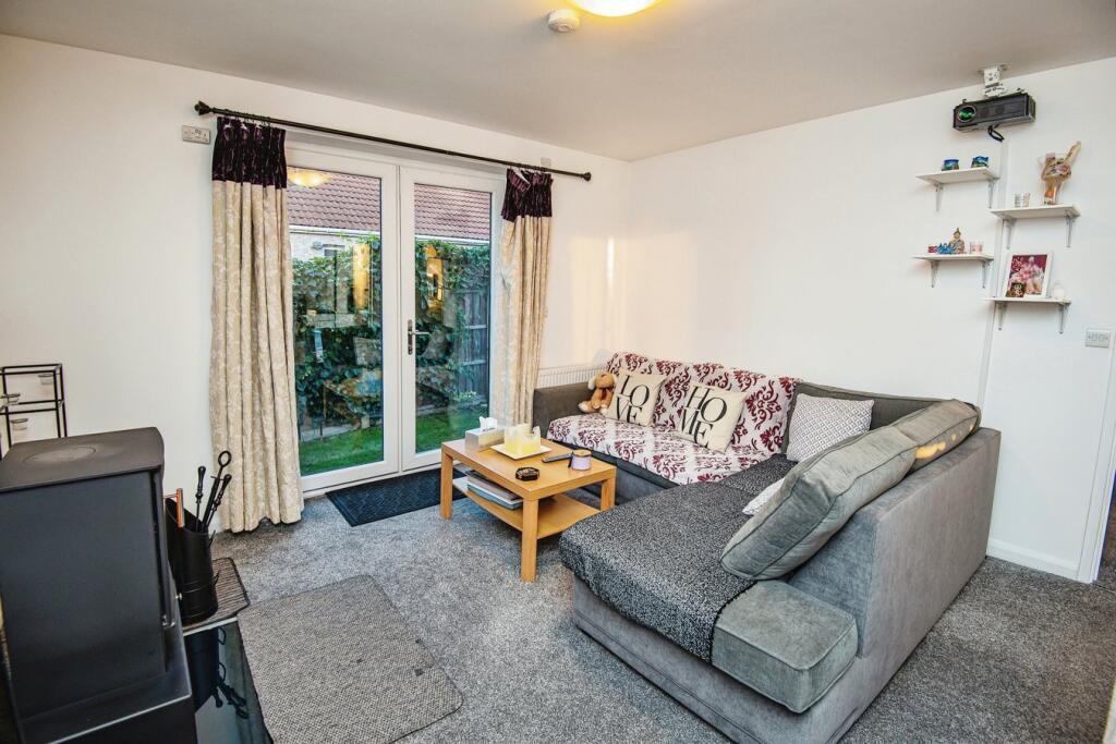 House in Doncaster, South Yorkshire - View 3