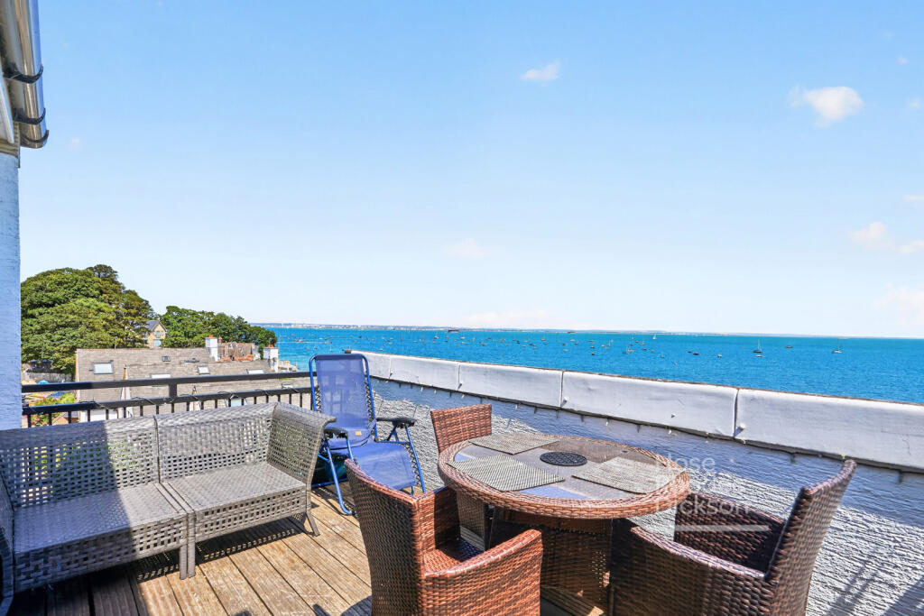 Main image of property: Seaview Bay, Pier Road, Seaview