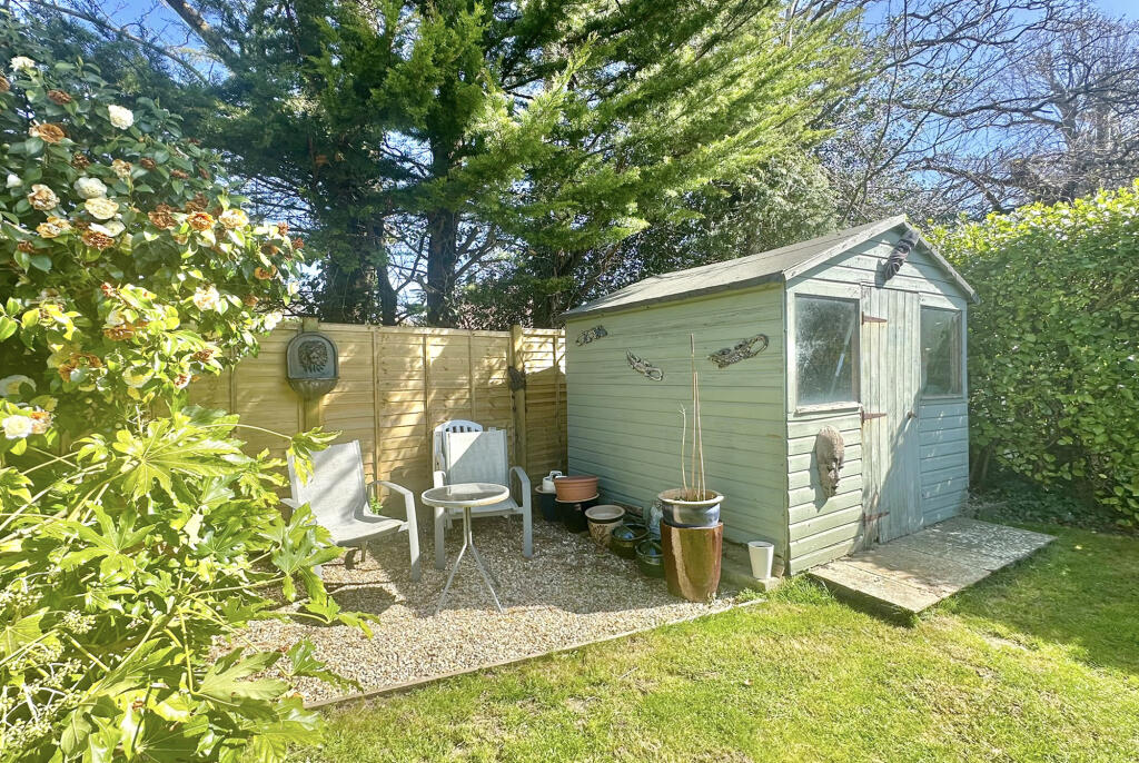 House in Southampton - View 5