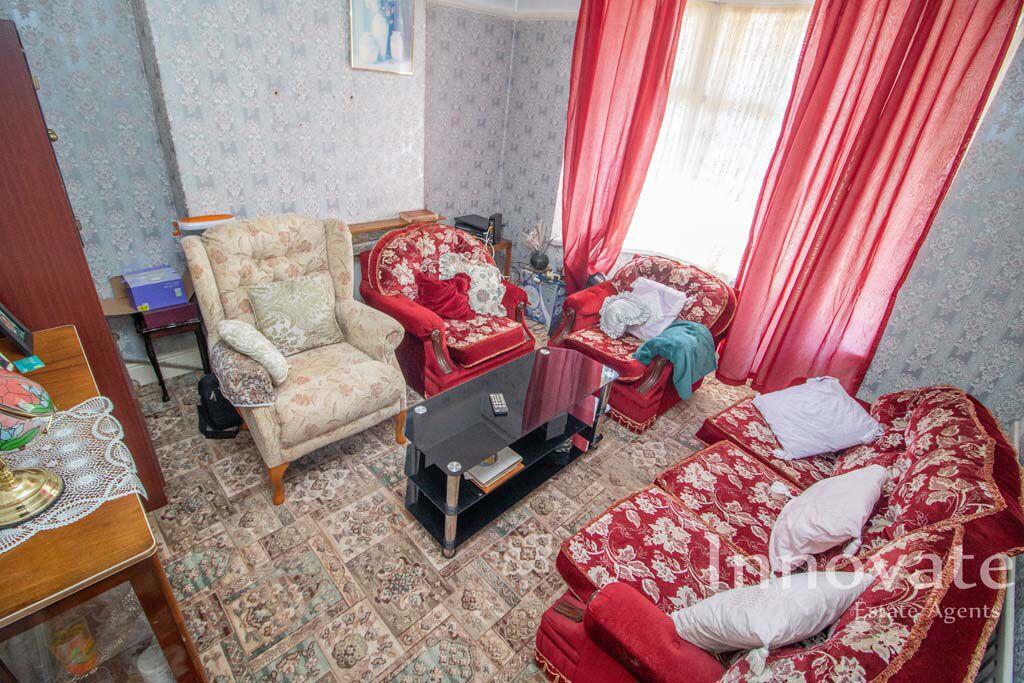 House in Sandwell, West Smethwick - View 2