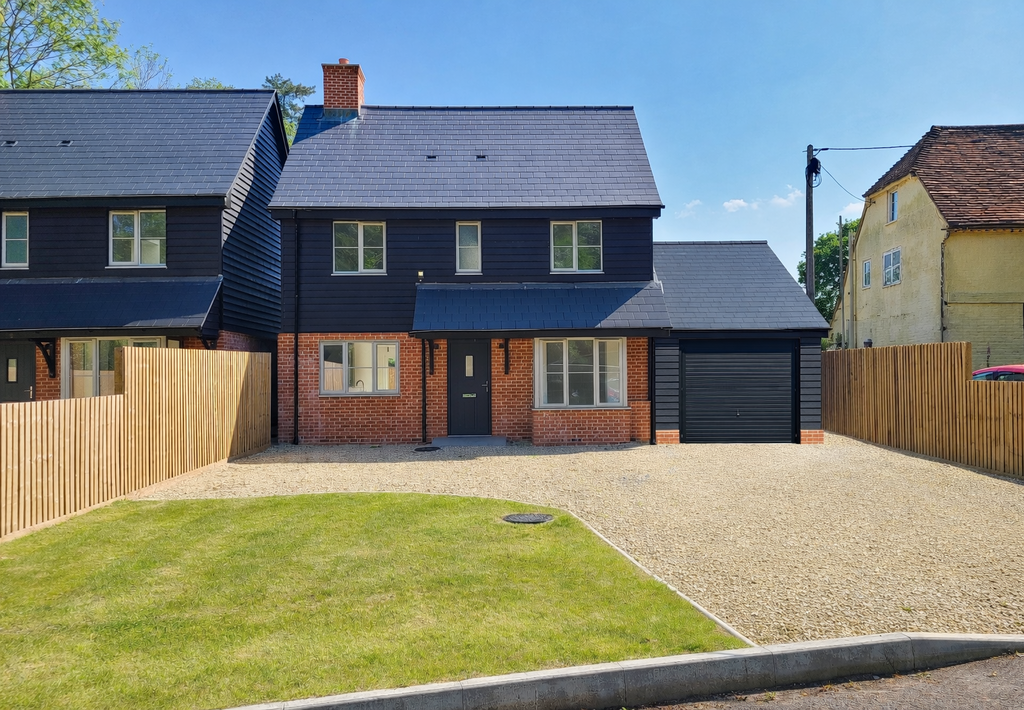 Main image of property: Cracknore Hard Lane, Marchwood, SO40